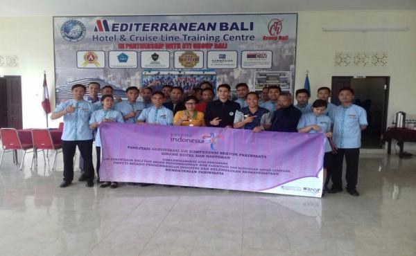 Meninjau LPK Mediterranian