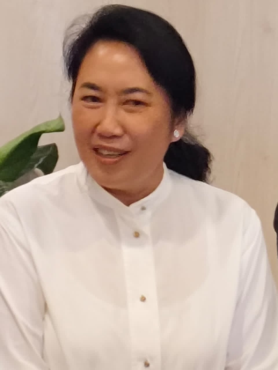 RAHAJENG WANTI WARSA IBU DUMOGI KENAK LAN SUKSES DALAM KARIER LABDA KARYA...